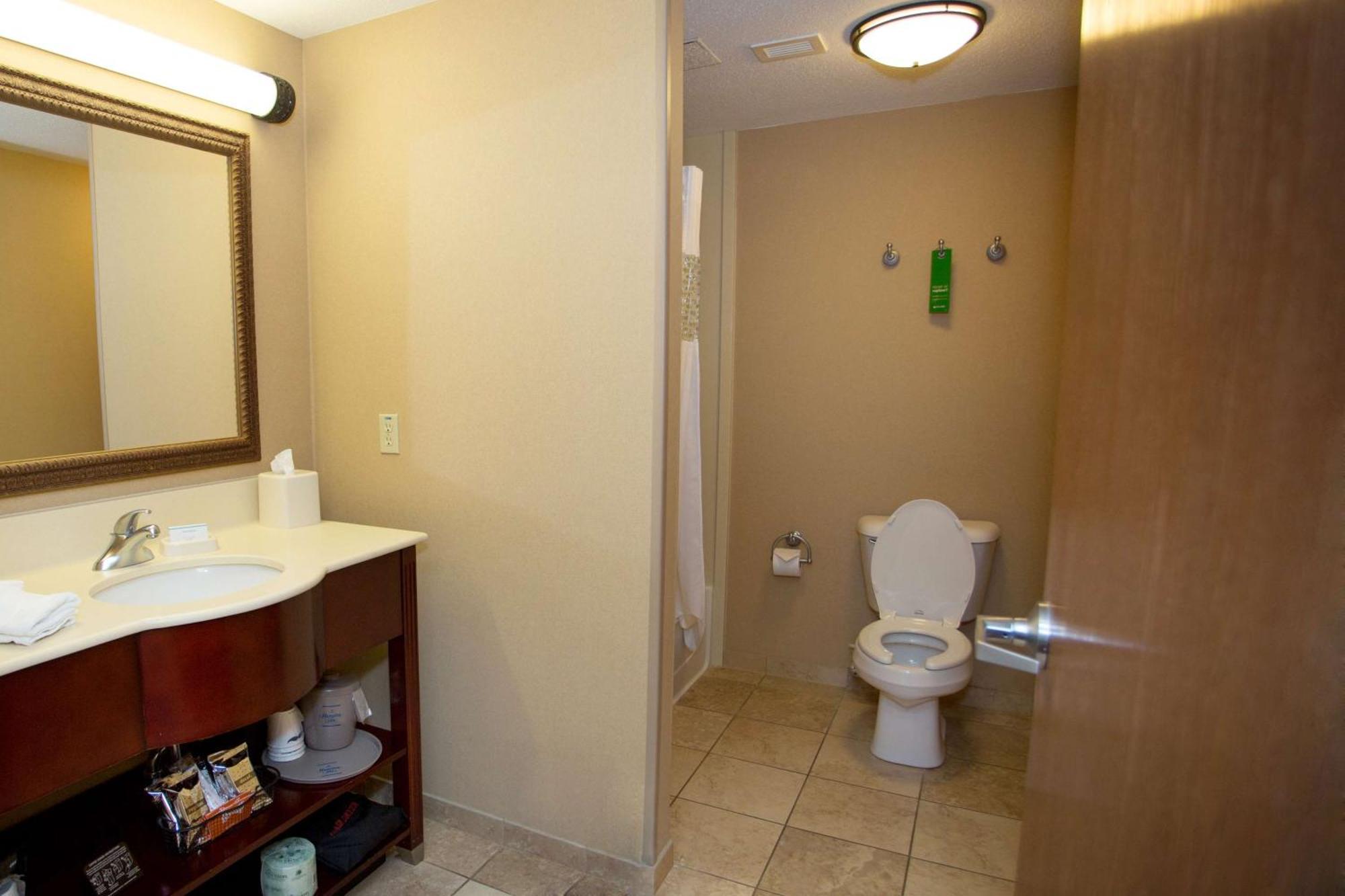 Hampton Inn Freeport Exteriör bild